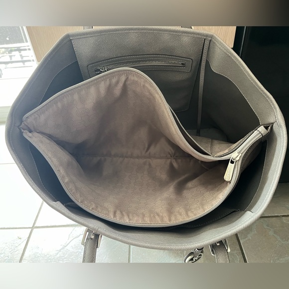 Michael Kors Jet Set Tote purse-Saffiano leather-Light grey - Picture 9 of 16